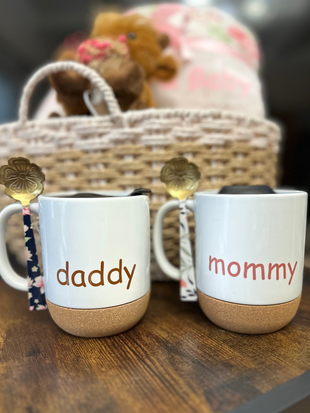 Mommy &amp; Daddy Mug Set with Floral Spoon | Gift for New Parents