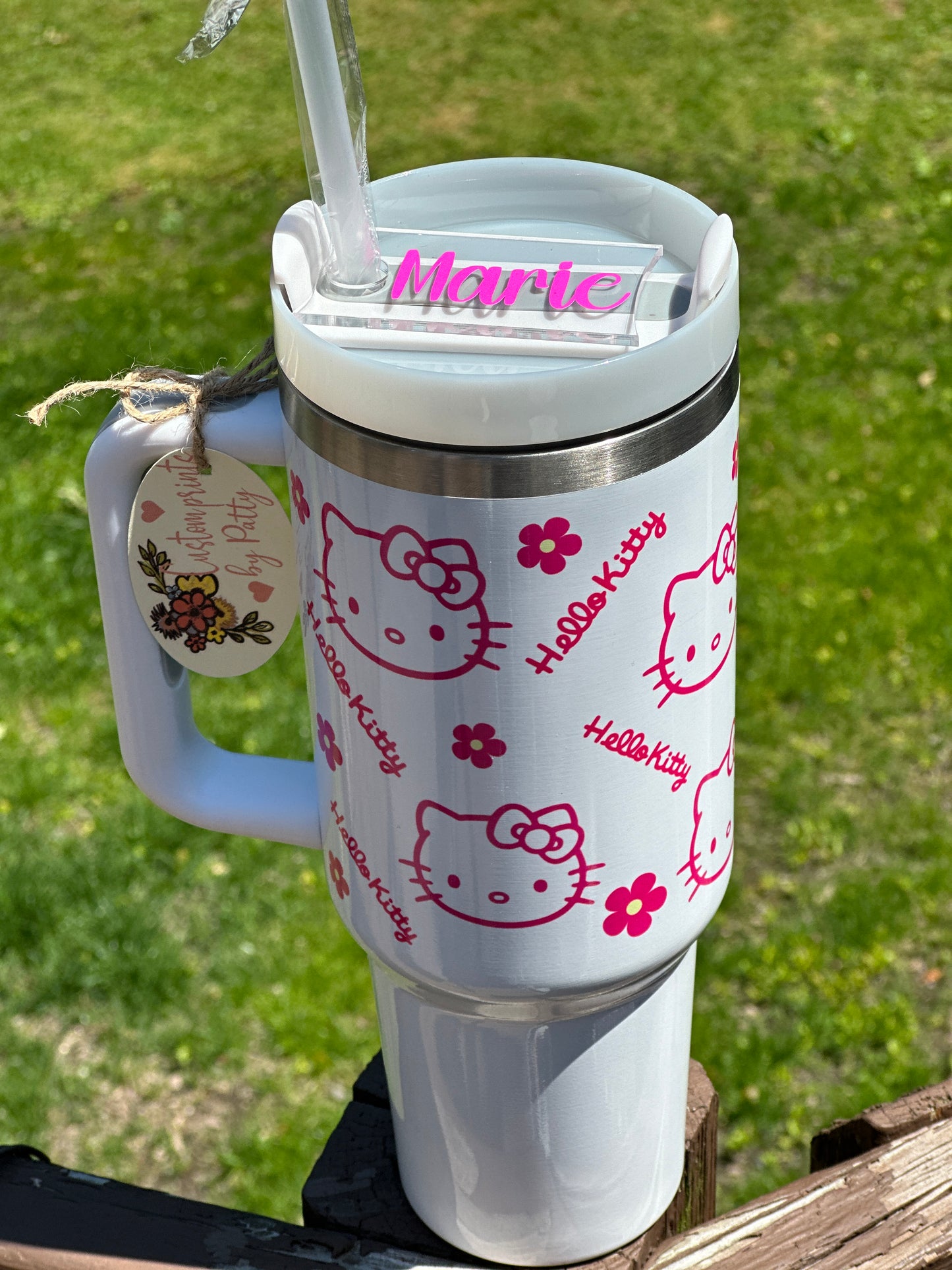 Stainless steel tumblers, Kitty tumblers, 40 oz tumblers, kitty tumblers with handles, alien tumblers, coquette bow tumblers, birthday gifts, back to school gifts, personalized tumblers.