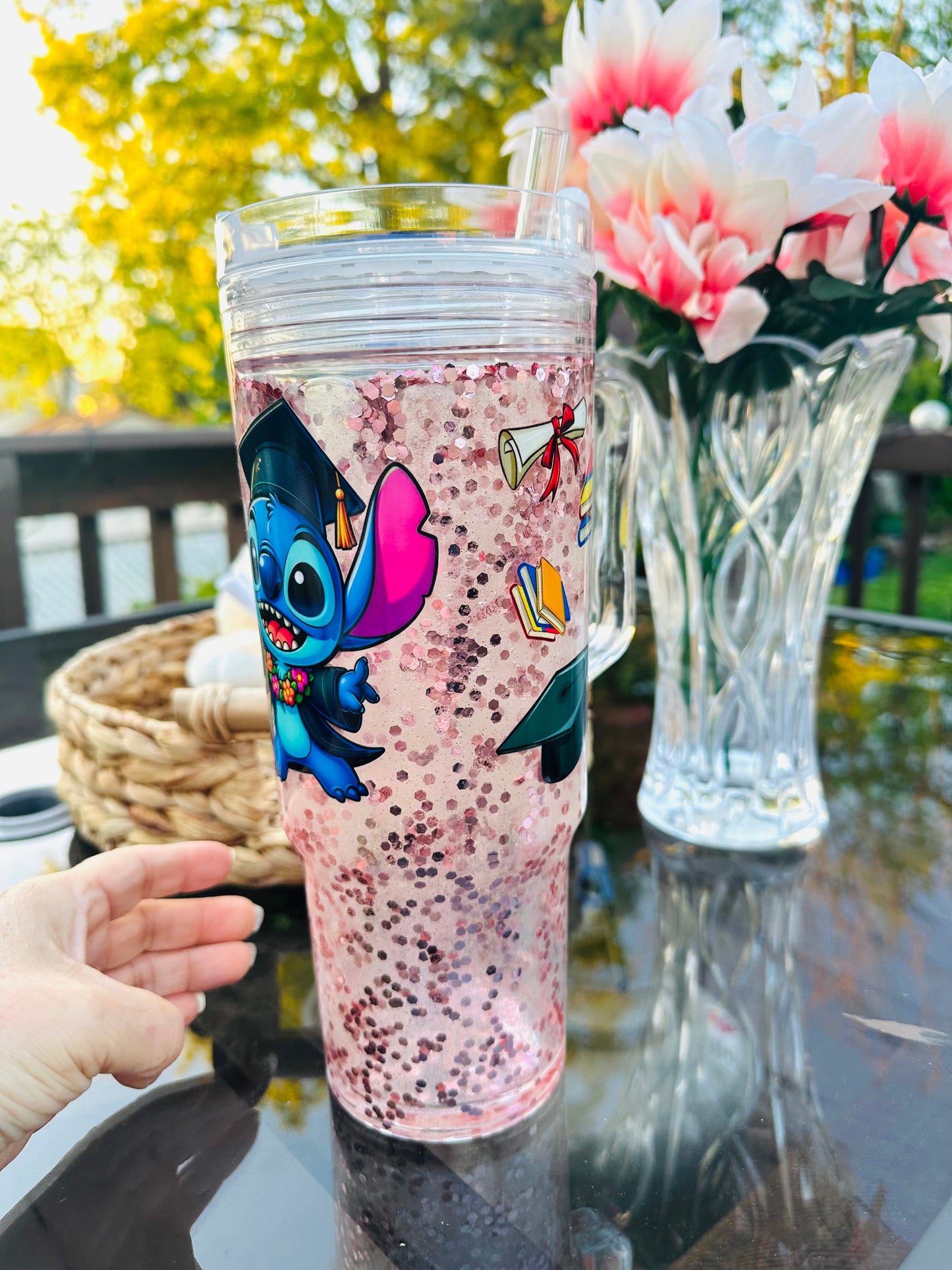 Personalized Graduation Snow Globe Tumbler – Custom Name Glitter Cup, Class of 2026 Gift