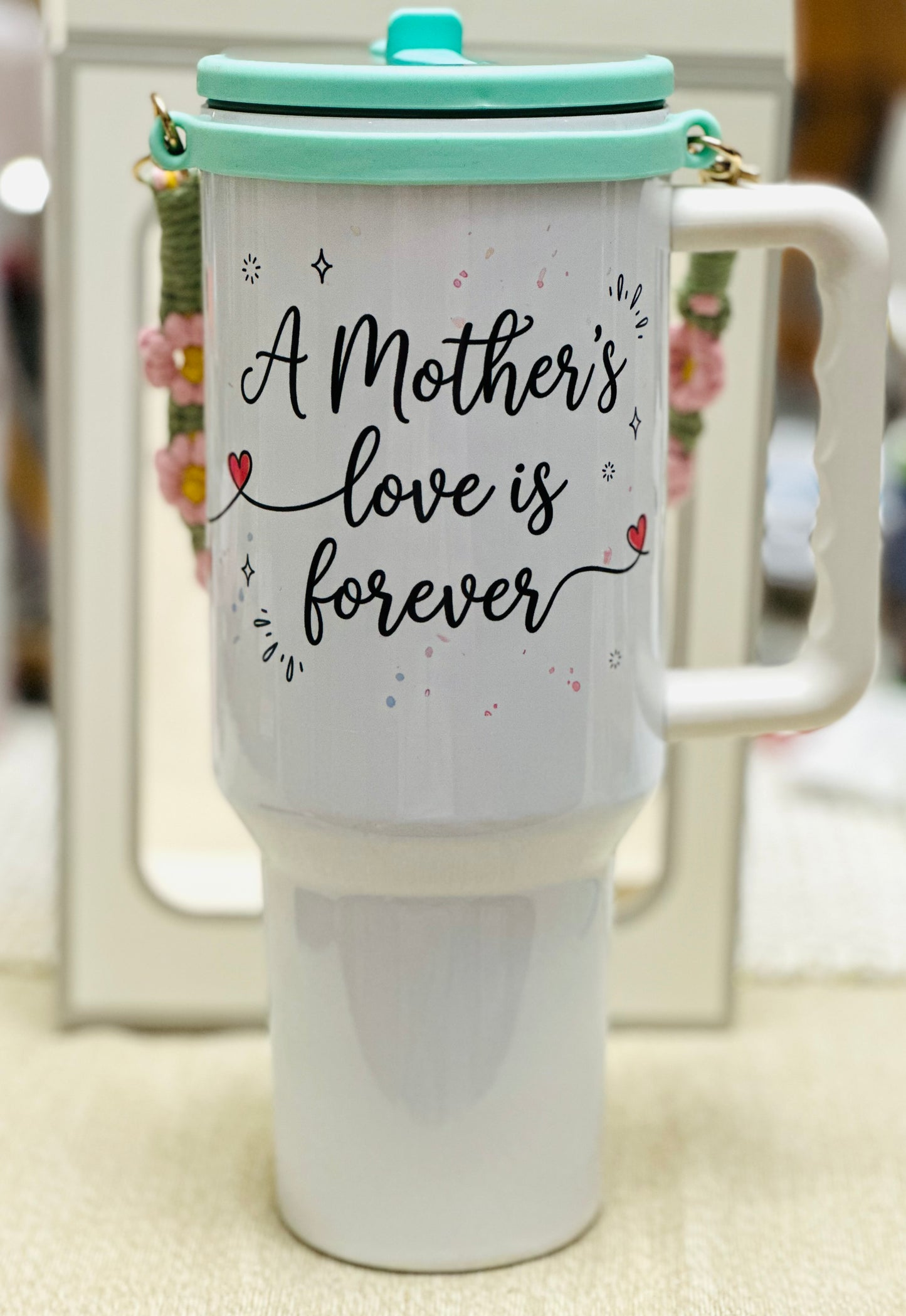 “Mother’s Day Gift Set – Personalized 40oz Tumbler with Crochet Handle | Gift Box Included”