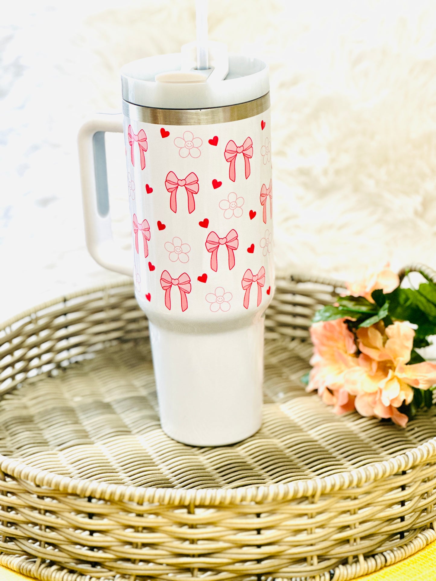 Stainless steel tumblers, Kitty tumblers, 40 oz tumblers, kitty tumblers with handles, alien tumblers, coquette bow tumblers, birthday gifts, back to school gifts, personalized tumblers.