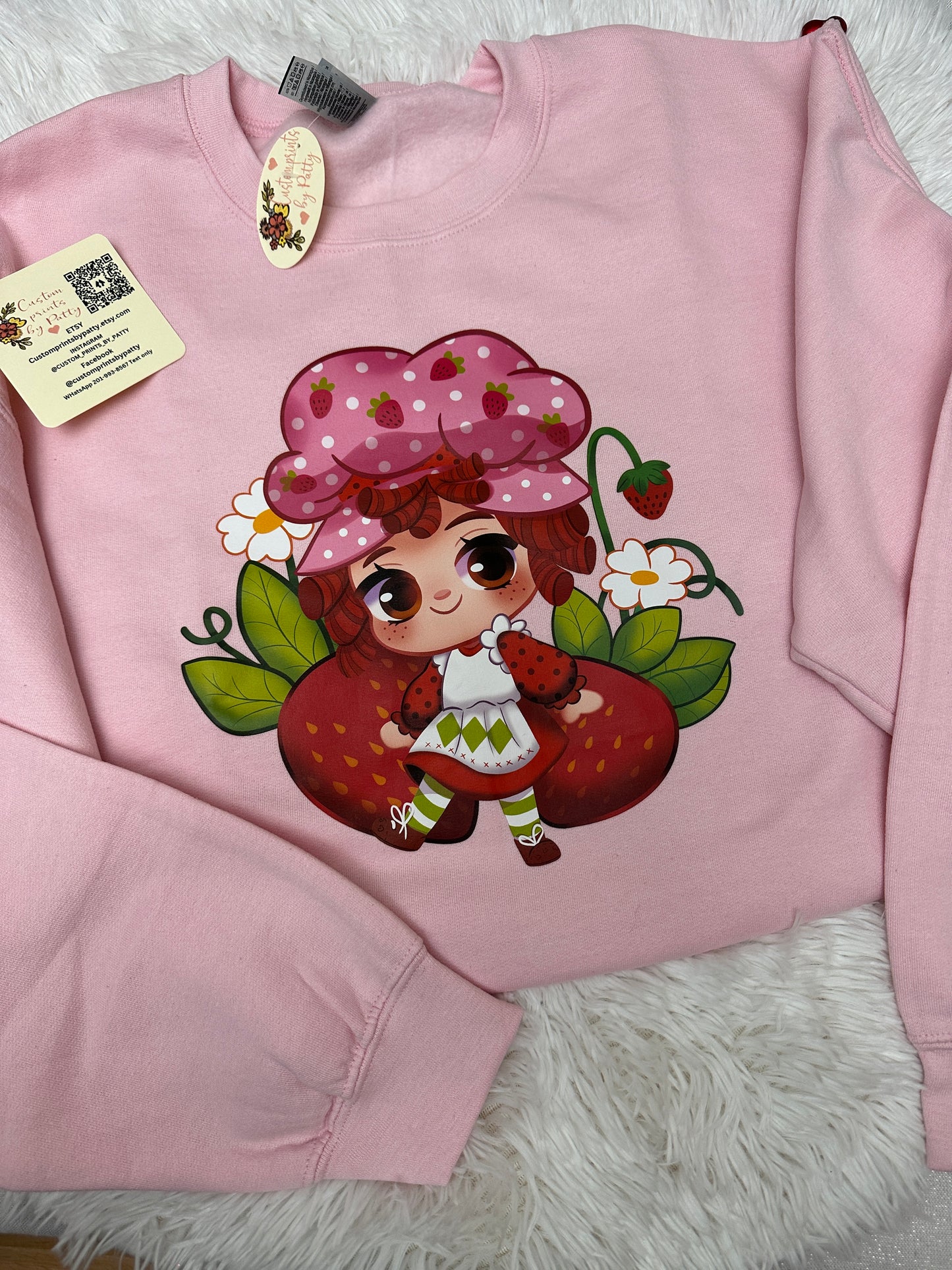 Crewneck sweatshirt, birthday gifts, strawberry sweatshirt, girls sweaters, retro characters sweatshirt, pink crewneck sweatshirt Valentine’s Day gifts.