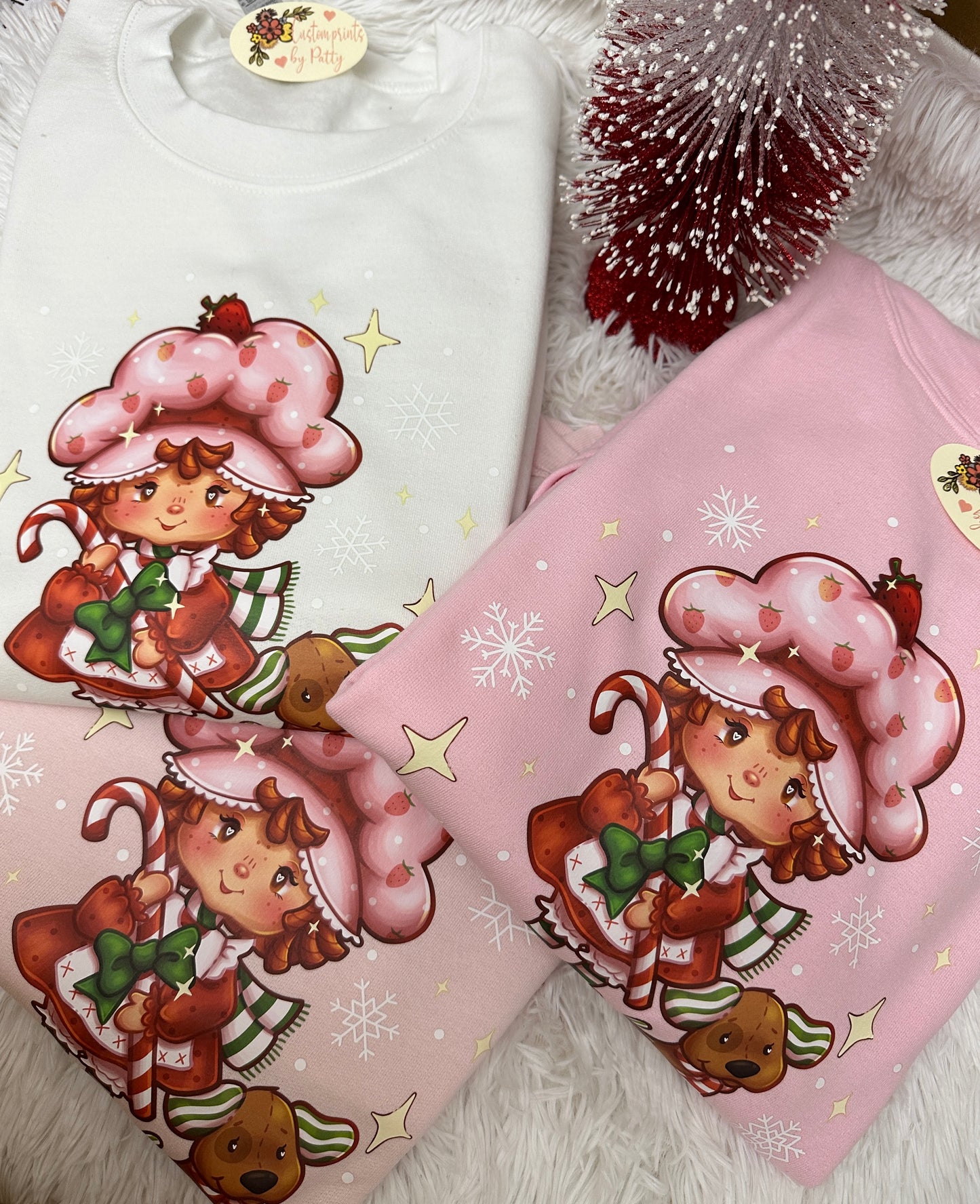 Crewneck sweatshirt, birthday gifts, strawberry sweatshirt, girls sweaters, retro characters sweatshirt, pink crewneck sweatshirt Valentine’s Day gifts.